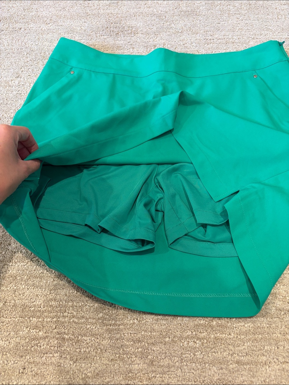 Women's Green A-Line Golf Skirt - Picture 5 of 6
